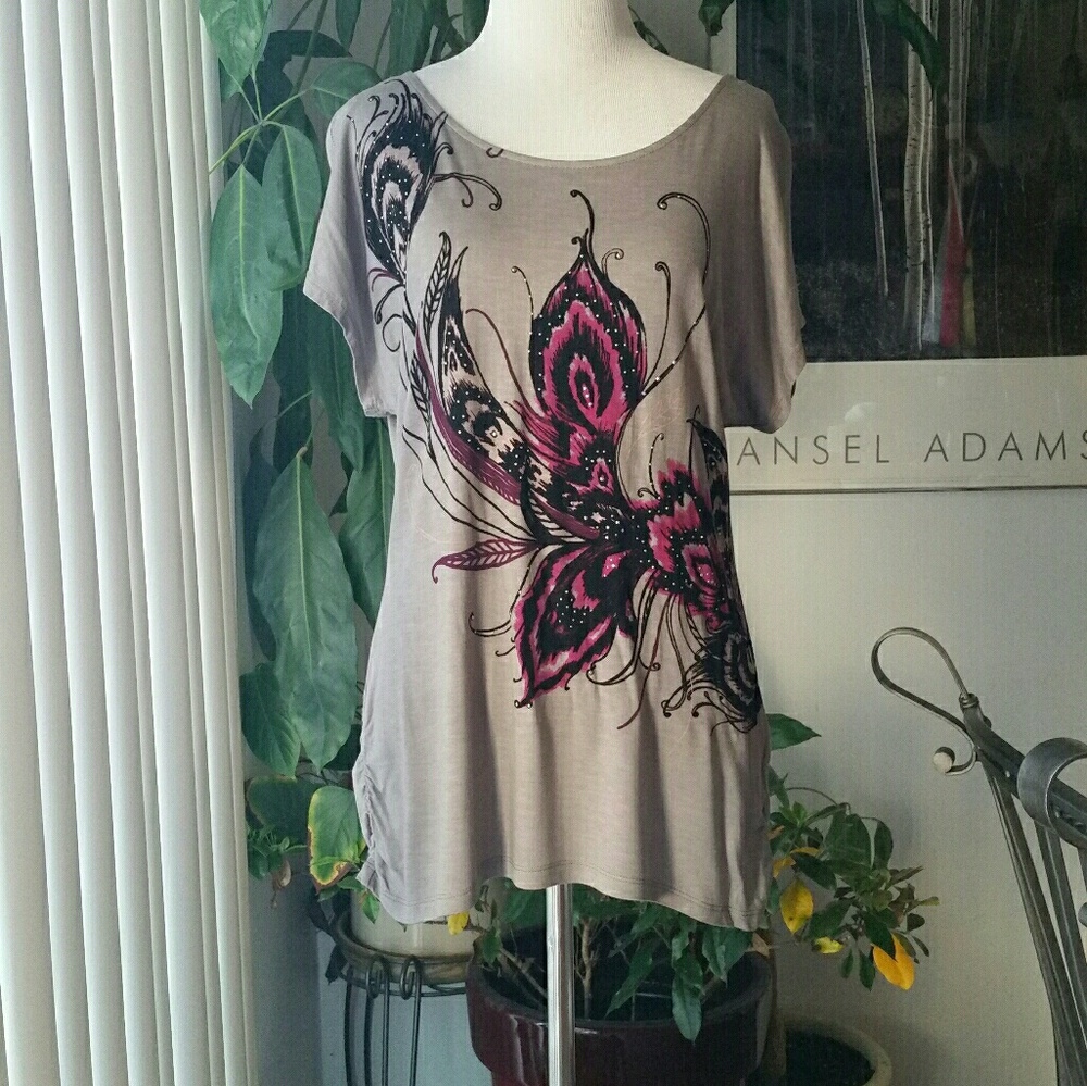 NWOTS Apt. 9 Top